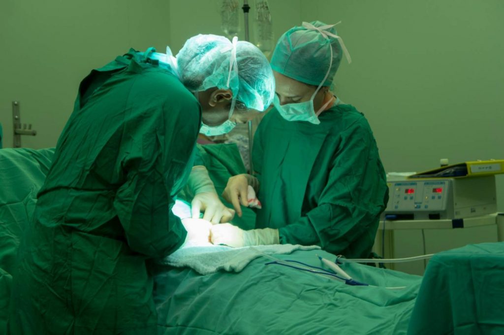 Natural Birth or C-Section? Guide to Making the Best Choice